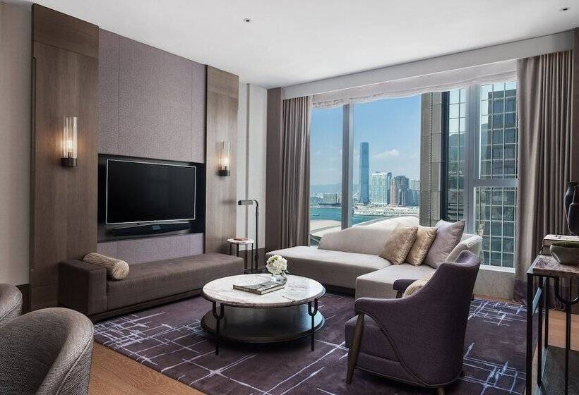 هتل The St. Regis Hong Kong