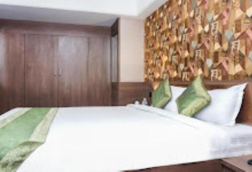 Hotel Shri Vitthal Mangalam ,satara