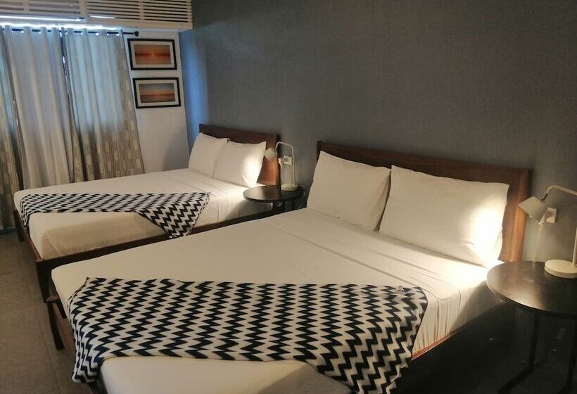 هتل Treetop Suites