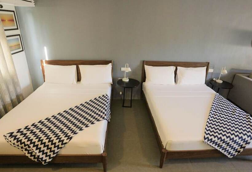 هتل Treetop Suites