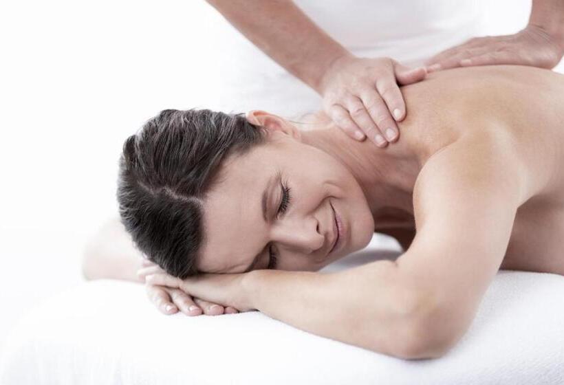 Nuhr Medical   Hotel & Restaurant