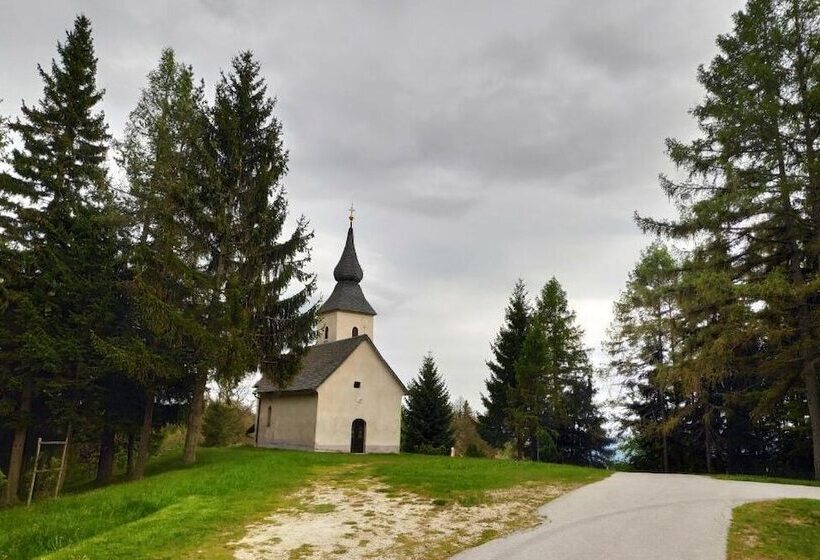 پانسیون Apartment House Koprivnik