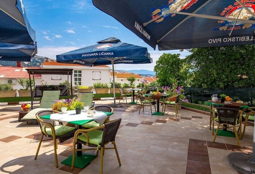 פנסיון Bed & Breakfast Villa Terezija