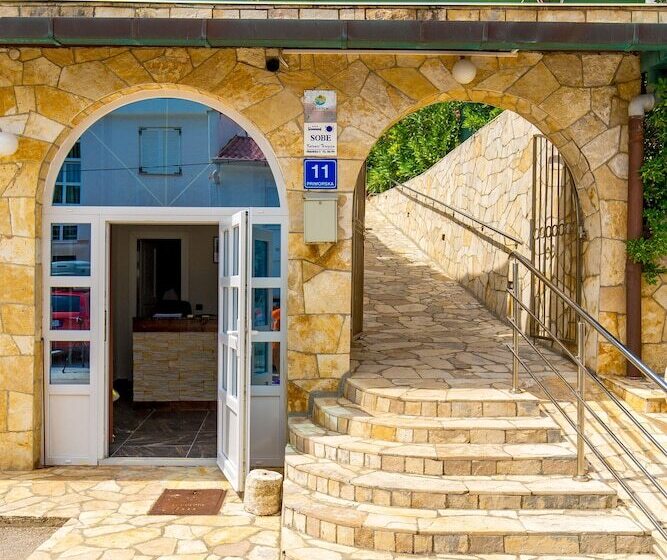 פנסיון Bed & Breakfast Villa Terezija