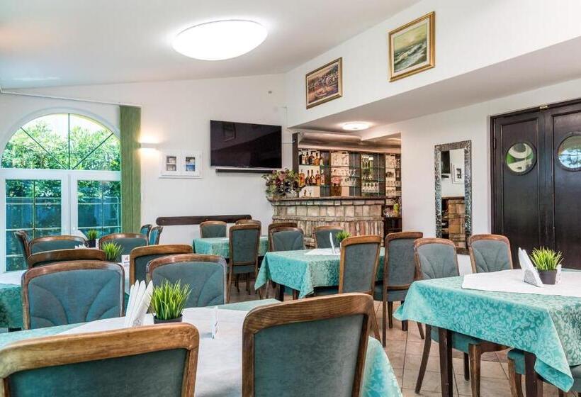 פנסיון Bed & Breakfast Villa Terezija