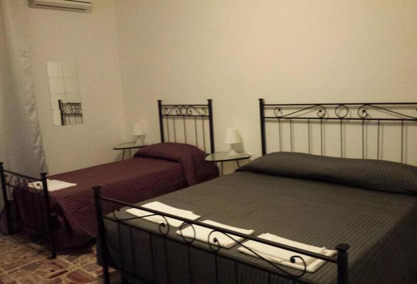 Pension (Hôtel basse catégorie) Casa Giulia