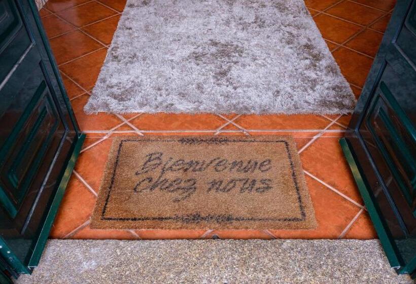 펜션 Classico Guesthouse