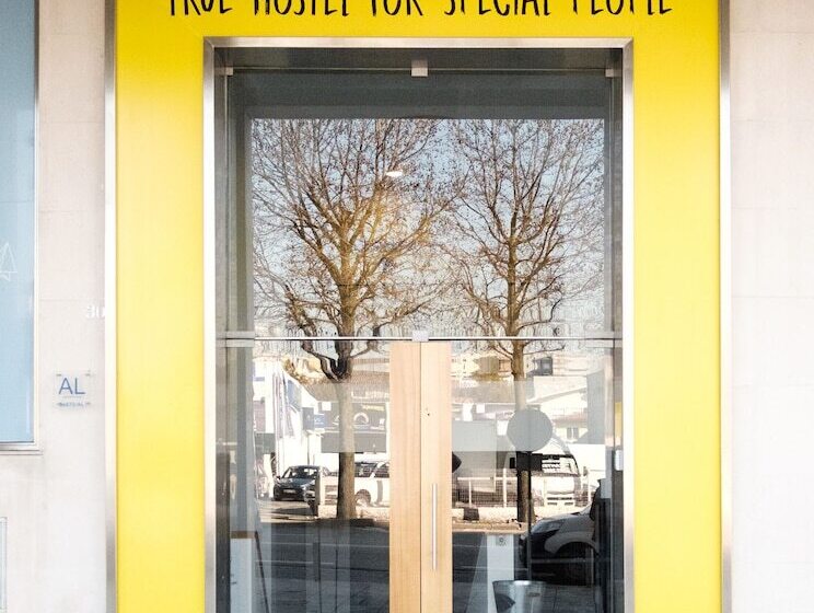 بنسيون Hi Go Hostel & Suites