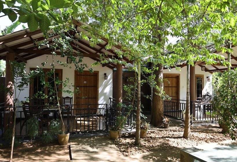 Pension Max Safari Villa