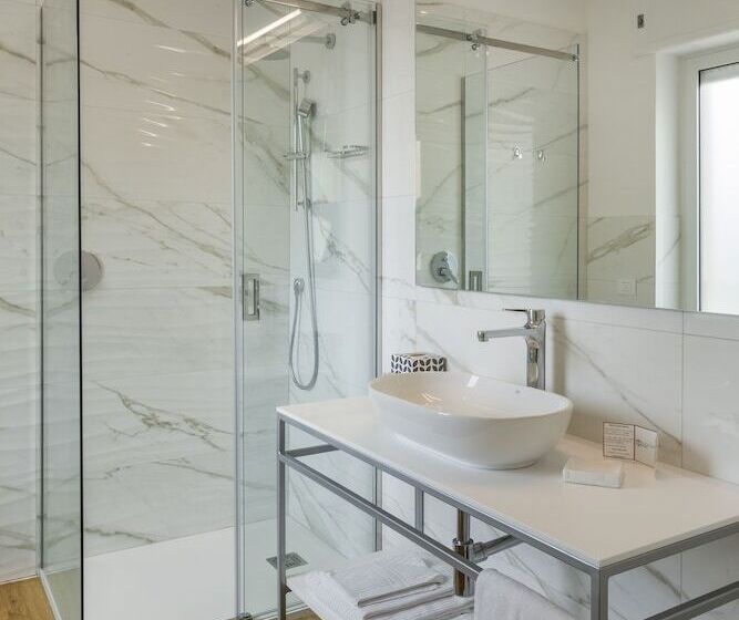 펜션 Mercury Rooms