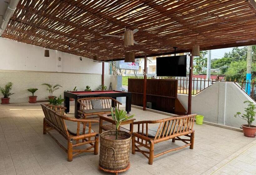 Пансион Paradise Agua Leve Residential