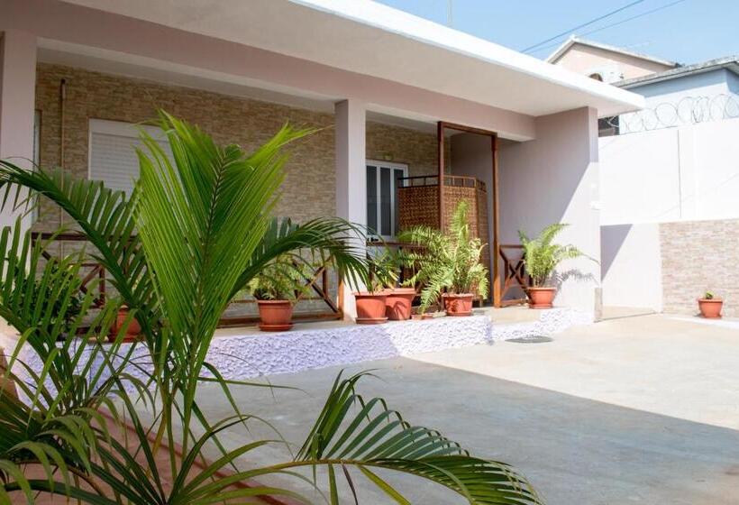 Пансион Paradise Agua Leve Residential