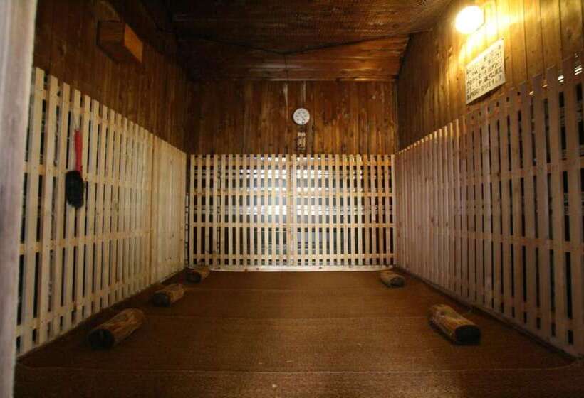 ריוקאן Ishiuchi Yungparunas