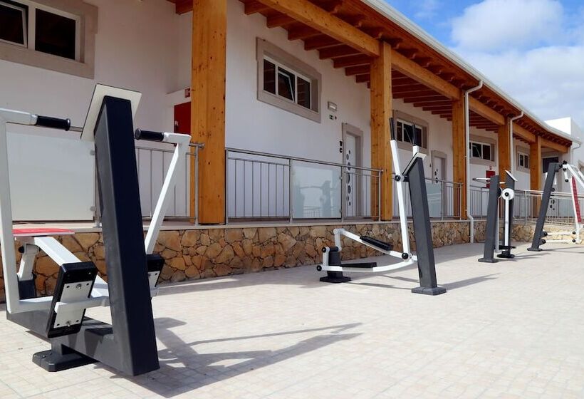 Sagres Sun Stay  Surf Camp & Hostel