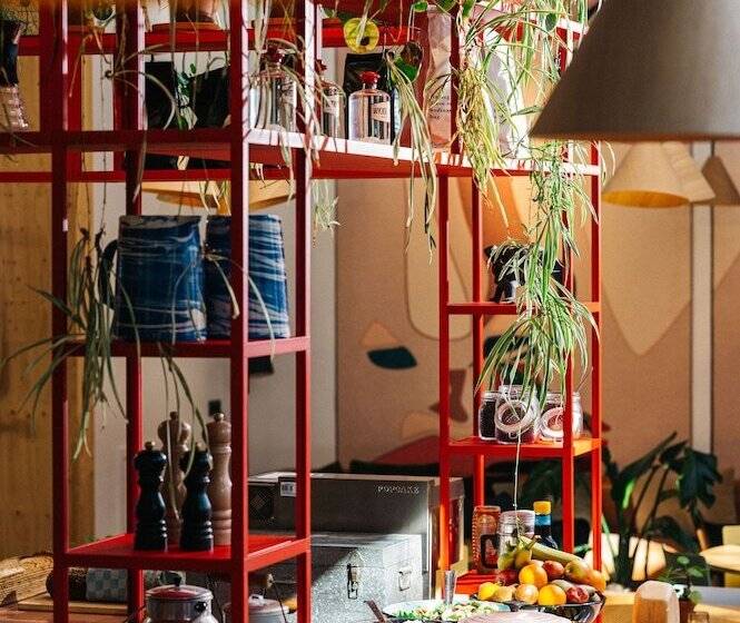 The Green Elephant Hostel & Spa