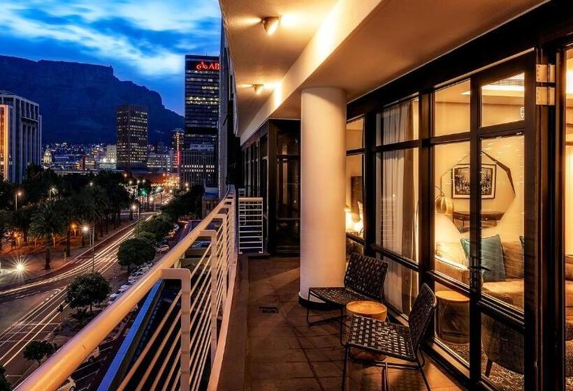 The Onyx Apartment Hotel By Newmark