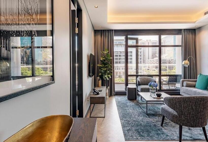 The Onyx Apartment Hotel By Newmark