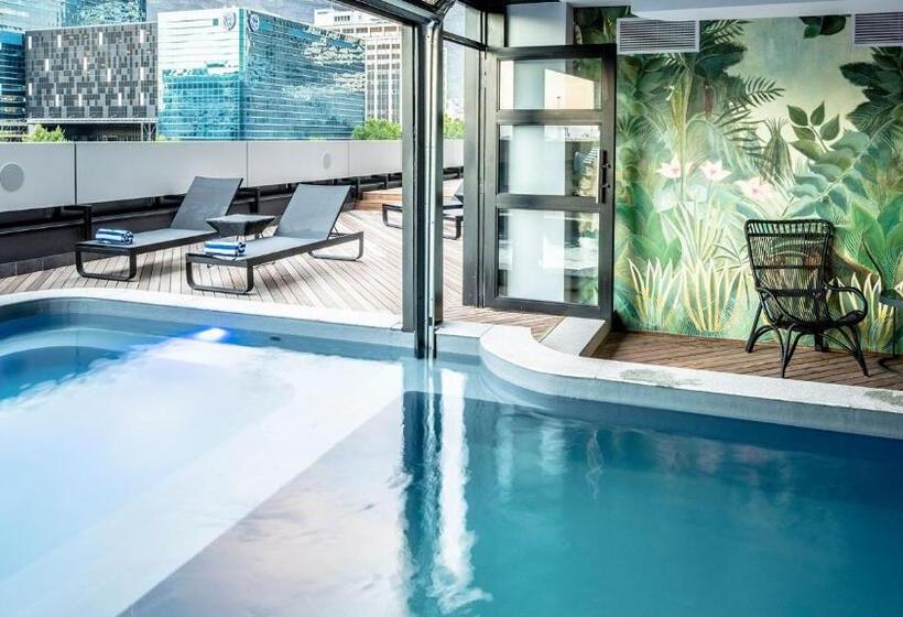 The Onyx Apartment Hotel By Newmark