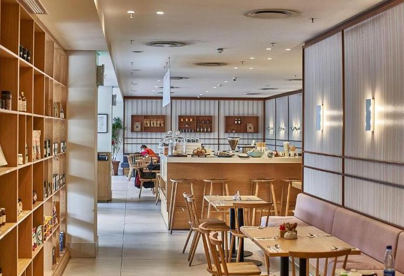 The Onyx Apartment Hotel By Newmark