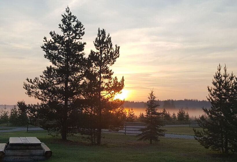 Woodhouse Cottages And Ranch