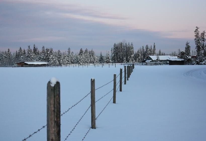 Woodhouse Cottages And Ranch