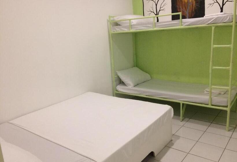 هاستل Dormitels.ph Ermita