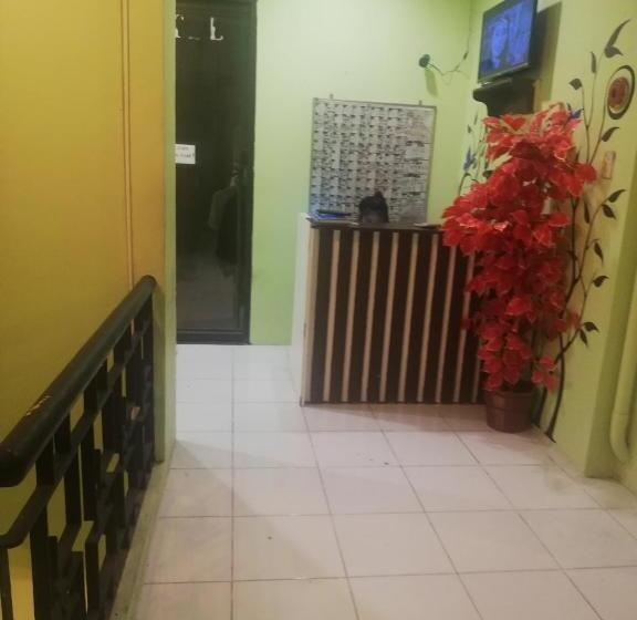 هاستل Dormitels.ph Ermita