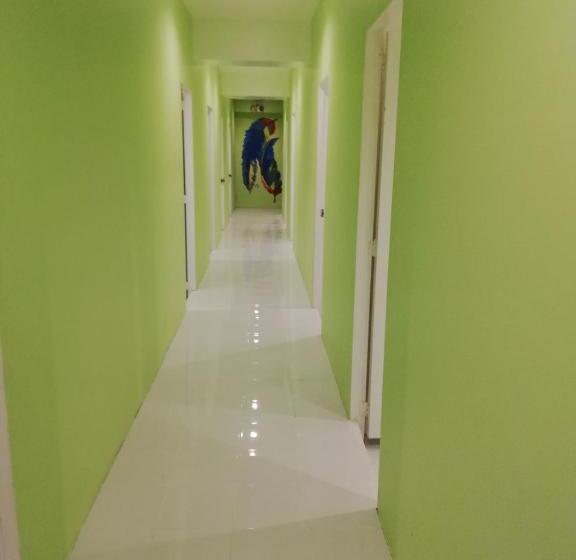 هاستل Dormitels.ph Ermita