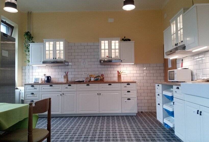 هاستل House Budkovič