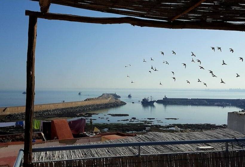 Art Riad Au Bord De La Mer