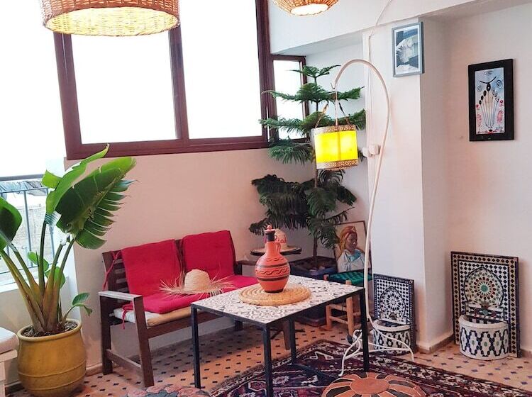 Art Riad Au Bord De La Mer