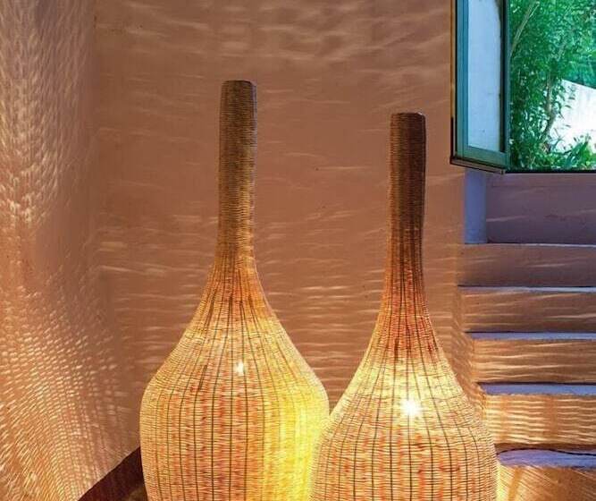 Art Riad Au Bord De La Mer