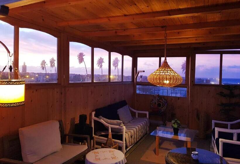 Art Riad Au Bord De La Mer