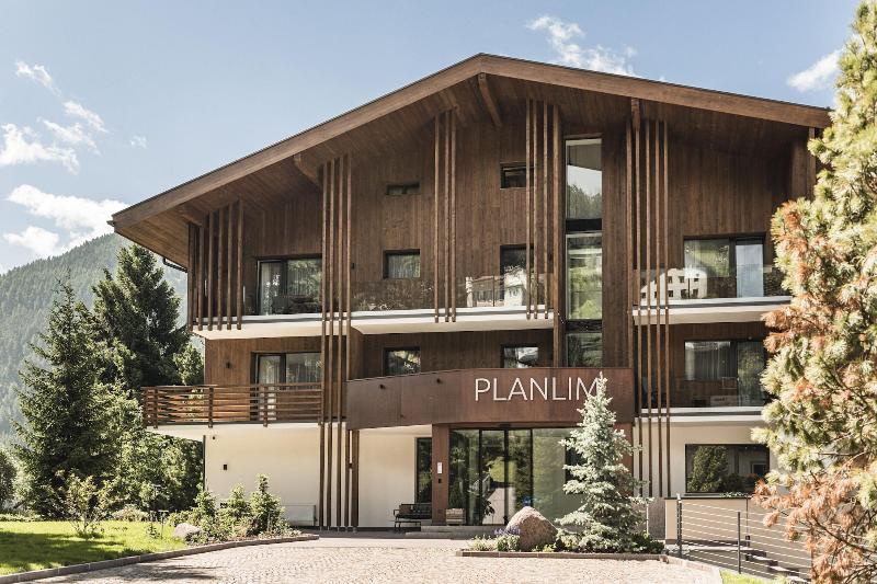 تختخواب و صبحانه Boutique Hotel Planlim