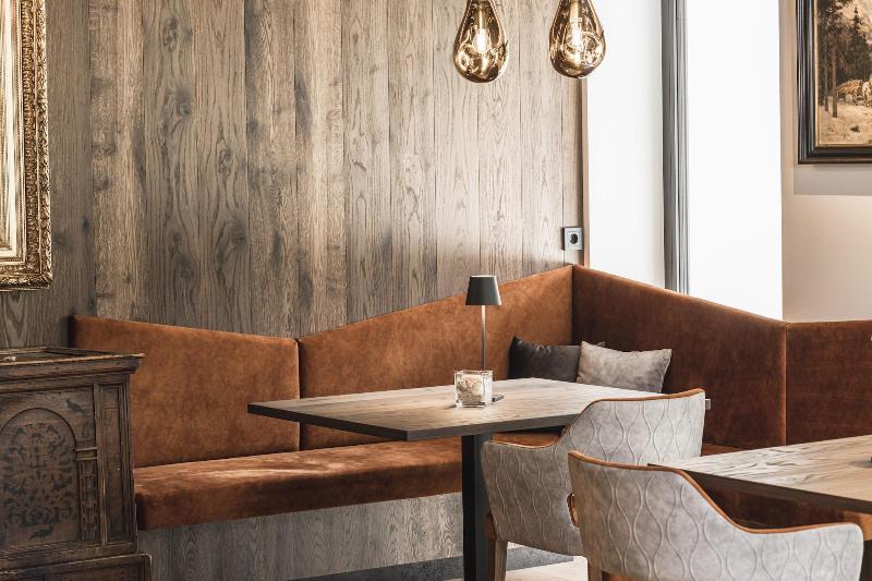 تختخواب و صبحانه Boutique Hotel Planlim