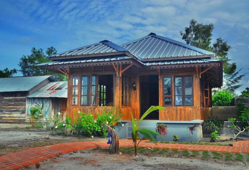 צימר Rock And Wreck Dive Resort