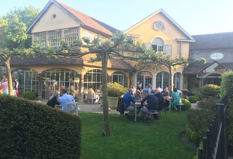 住宿加早餐  T Aards Paradijs