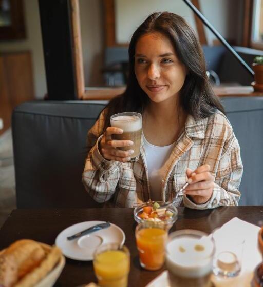 Bodetaler Basecamp Lodge   Bergsport  Und Naturerlebnis