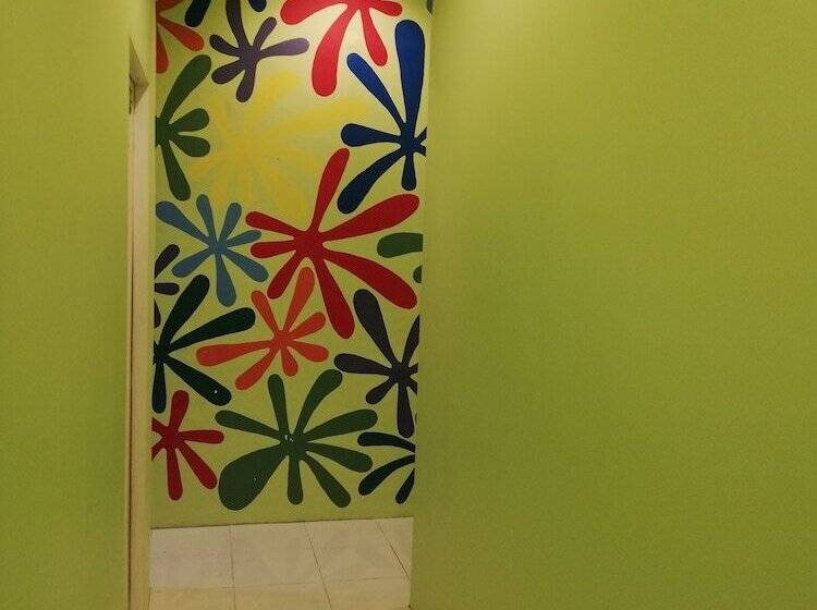 هاستل Dormitels.ph Ermita