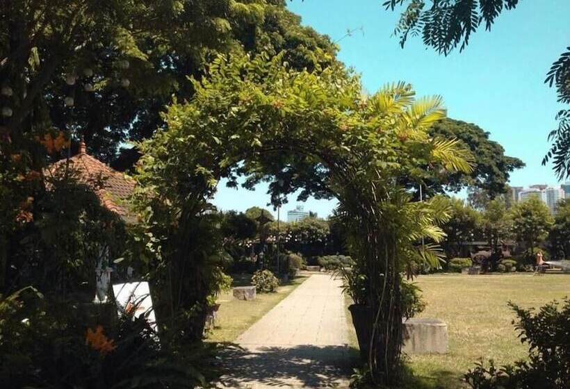 هاستل Dormitels.ph Ermita