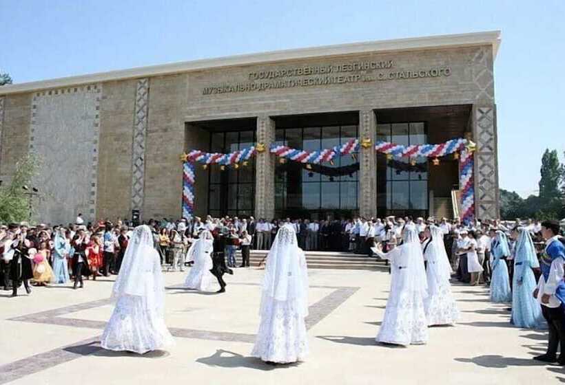 مسافرخانه Apelsin