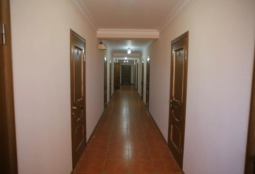 مسافرخانه Apelsin