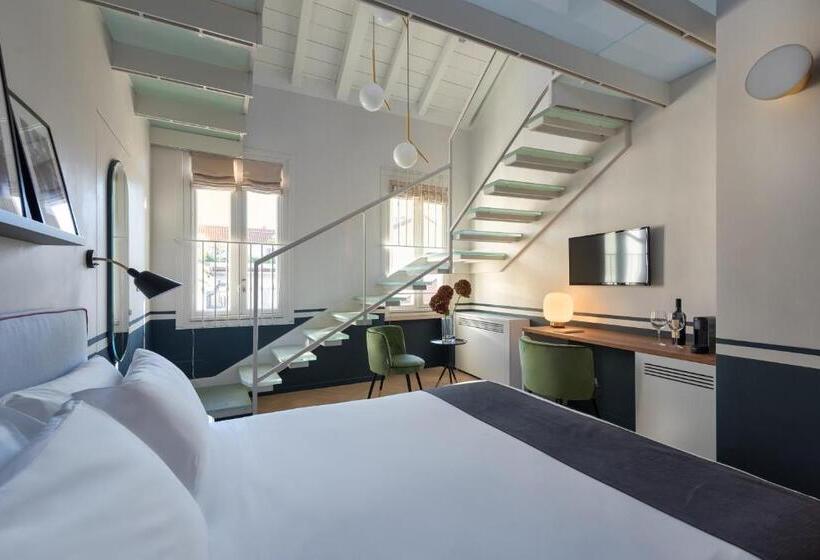 客栈 Velvet Grey Boutique