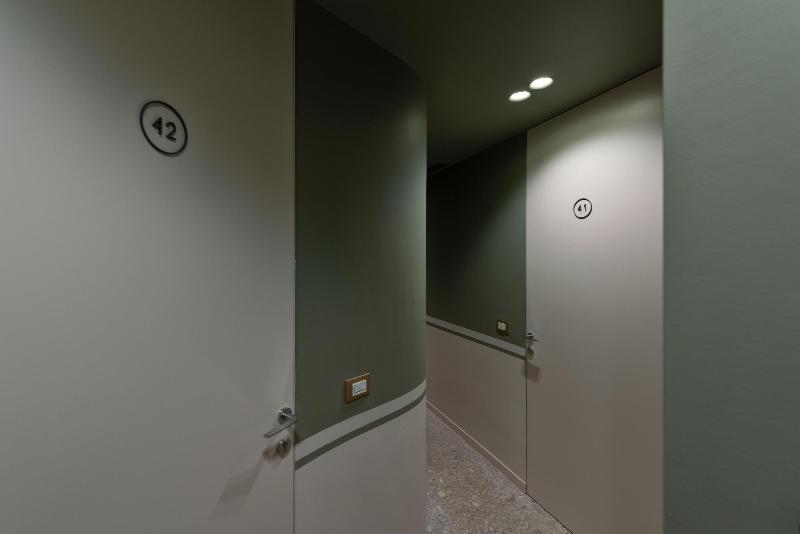 客栈 Velvet Grey Boutique