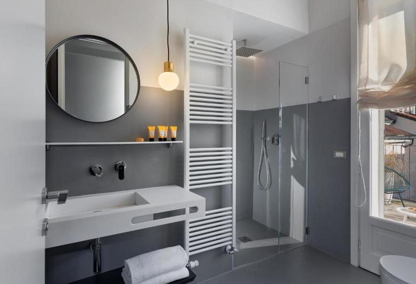 客栈 Velvet Grey Boutique