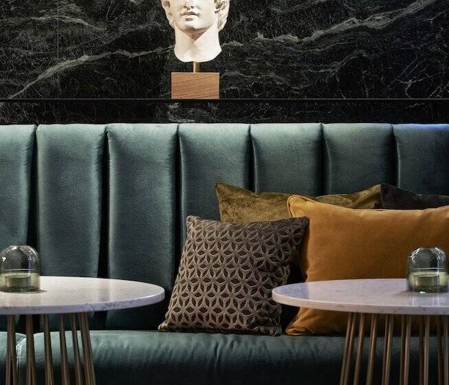 Academias Hotel, Autograph Collection