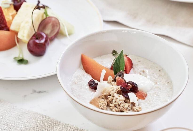 Academias Hotel, Autograph Collection