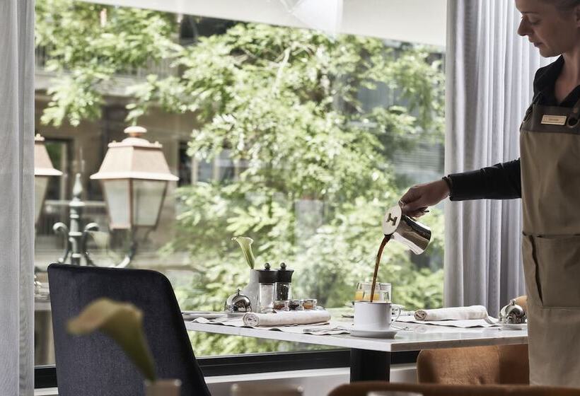 Academias Hotel, Autograph Collection