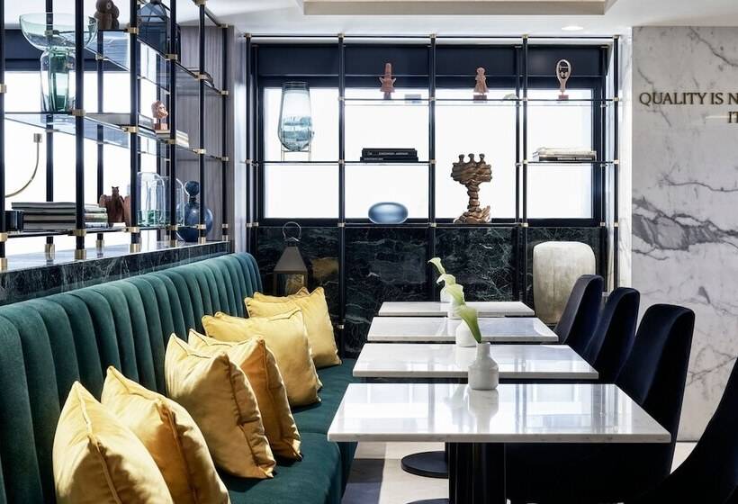 Academias Hotel, Autograph Collection