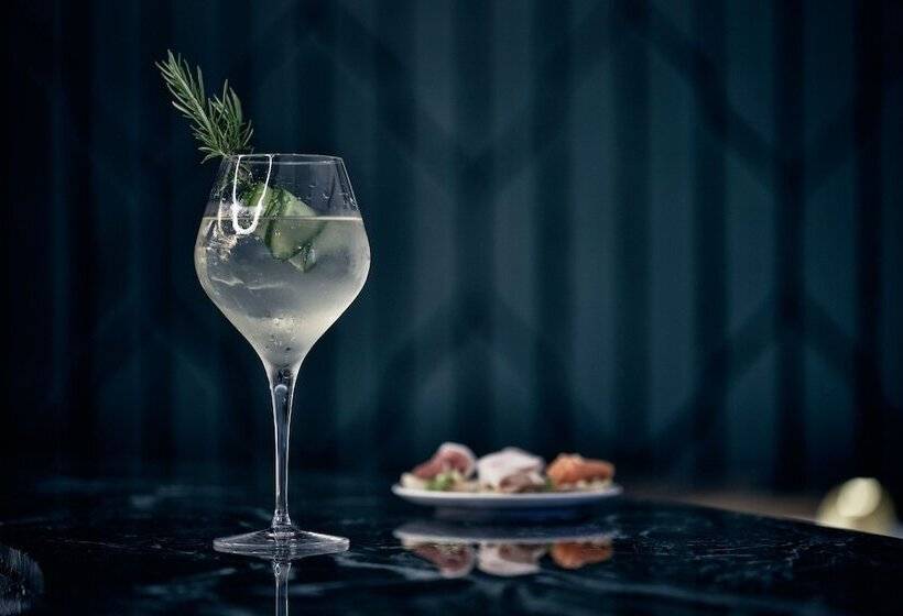 Academias Hotel, Autograph Collection